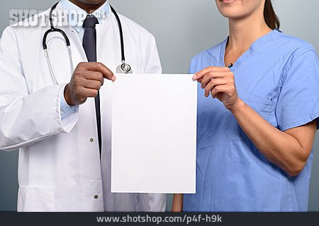 
                Textfreiraum, Arzt, Krankenschwester                   