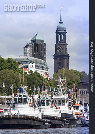 
                Hamburg                   