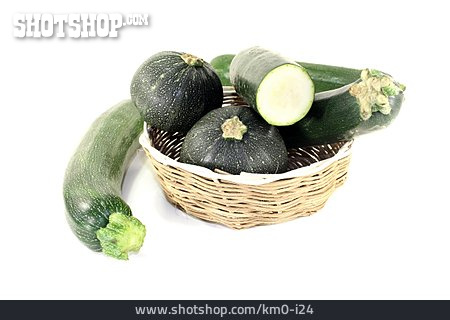 
                Zucchini, Gemüsekorb                   