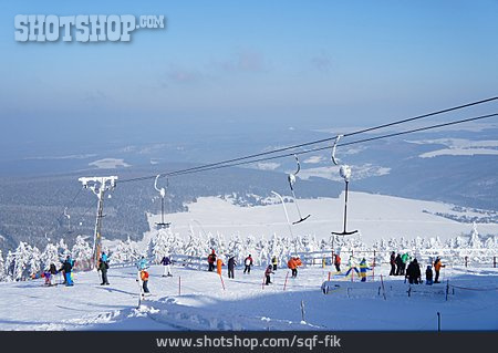 
                Skifahrer, Wintersportler, Fichtelberg                   