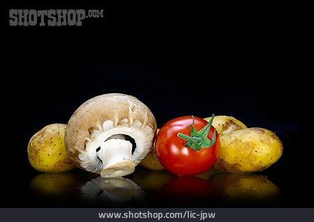 
                Gemüse, Tomate, Champignon, Kartoffel                   