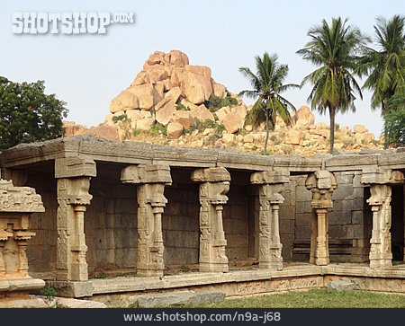 
                Tempel, Indien, Achyutaraya Tempel                   