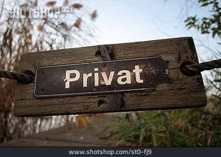 
                Privat, Privatsphäre, Privatgelände                   
