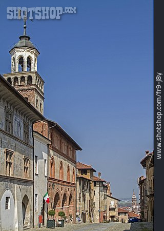 
                Altstadt, Piemont, Saluzzo                   