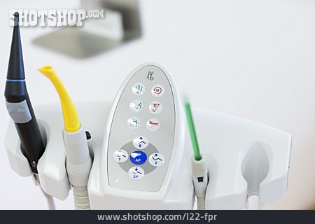 
                Instrumente & Geräte, Zahnarztpraxis, Dentaltechnik                   