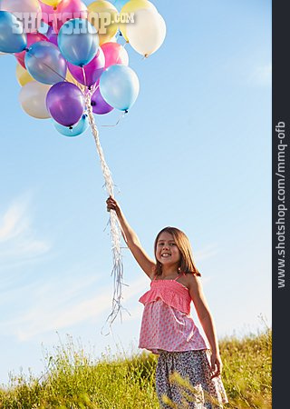 
                Mädchen, Luftballon, Leichtigkeit                   