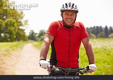 
                Mann, Radfahren, Mountainbiker                   