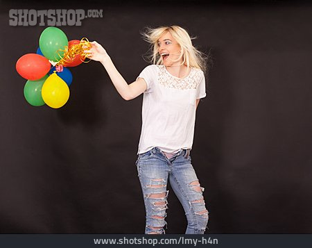 
                Junge Frau, Frau, Luftballon                   