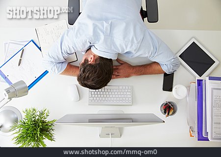 
                Schlafen, Stress & Belastung, Burnout                   