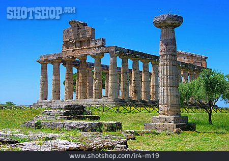 
                Paestum, Griechischer Tempel, Kampanien, Athena-tempel                   