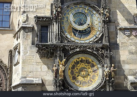 
                Turmuhr, Astronomische Uhr, Prager Rathausuhr                   