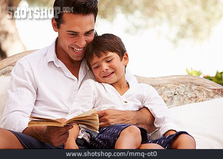 
                Vater, Buch, Sohn, Vorlesen                   