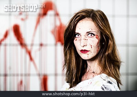 
                Junge Frau, Horror, Zombie, Blutverschmiert                   