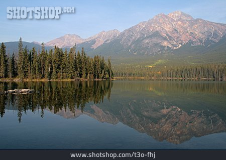 
                Kanada, Alberta, Jasper-nationalpark, Pyramid Lake                   