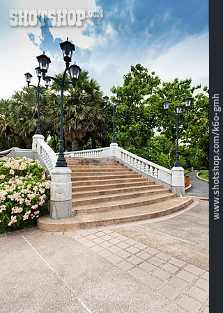 
                Treppe, Benjakiti Park                   
