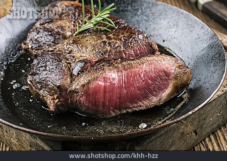 
                Steak, Rumpsteak, Pfannengericht, Côte De Beauf                   