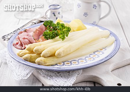 
                Weißer Spargel, Deutsche Küche, Mittagessen                   