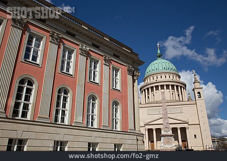 
                Potsdam, Nikolaikirche, Tambourkuppel                   