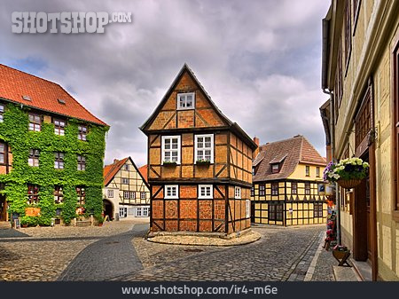 
                Quedlinburg                   