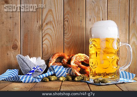 
                Bier, Hopfen, Brezel, Bayerisch                   