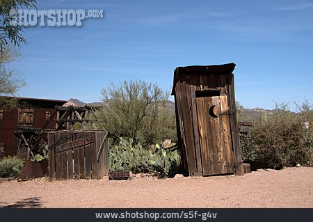 
                Toilette, Arizona, Ghosttown                   