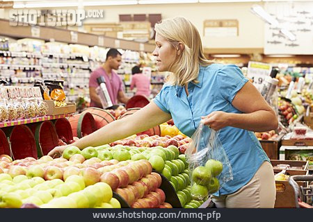 
                Frau, Einkaufen, Obst                   