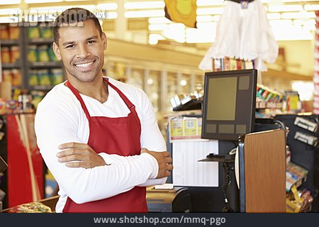 
                Einzelhandel, Supermarkt, Verkäufer, Kassierer                   