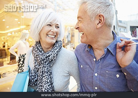 
                Senior, Paar, Lachen, Einkauf & Shopping                   