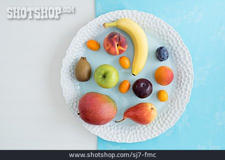 
                Gesunde Ernährung, Obst, Obstteller                   
