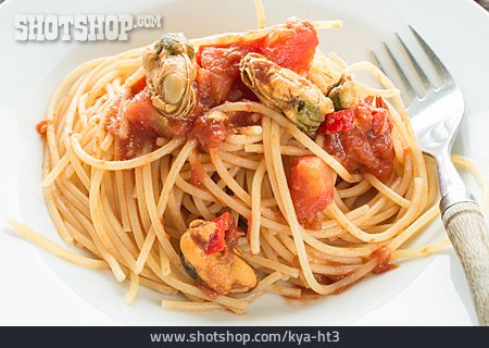 
                Miesmuscheln, Spaghetti, Muschelgericht                   