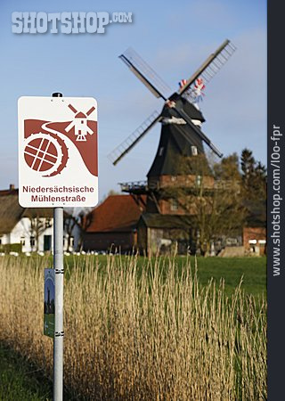 
                Windmühle, Niedersächsische Mühlenstraße                   