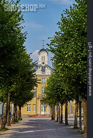 
                Schloss, Karlsruhe                   