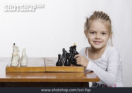 
                Kind, Mädchen, Schach, Hochbegabt                   