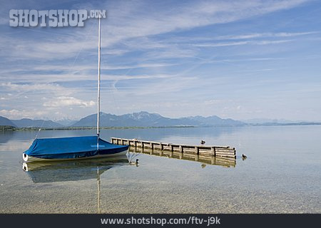 
                Segelboot, Chiemsee, Chiemgau                   