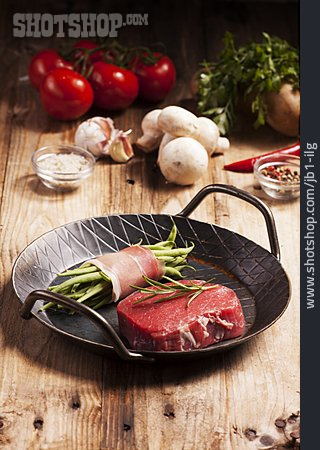 
                Steak, Vorbereitung, Rindersteak, Filet                   