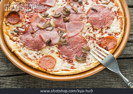 
                Tiefkühlpizza, Pizza Speciale                   