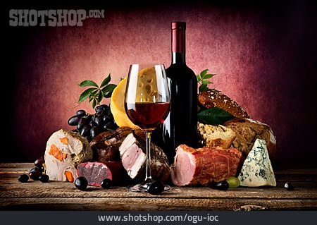 
                Käse, Rotwein, Schinken, Französische Küche                   