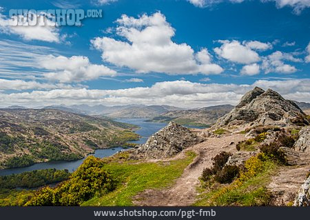 
                Schottland, Highlands, Loch Katrine                   