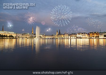 
                Feuerwerk, Hamburg, Binnenalster                   