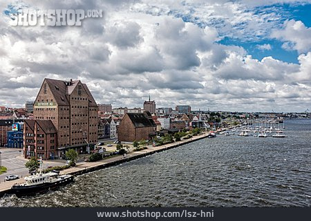 
                Speicher, Rostock, Stadthafen                   