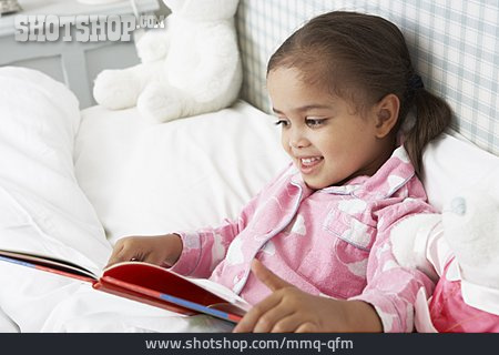
                Kind, Mädchen, Lesen, Bilderbuch                   