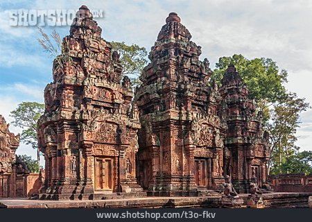 
                Angkor, Angkor Wat                   