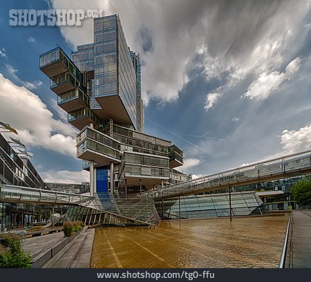 
                Bürogebäude, Moderne Baukunst, Hannover, Landesbank                   