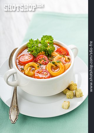 
                Gemüsesuppe, Tomatensuppe, Nudelsuppe                   