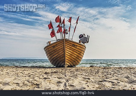 
                Fischerboot, Fischkutter, Holzboot                   