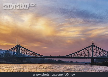
                Brücke, Elbe, Elbbrücke, Loschwitzer Brücke                   