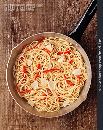 
                Spaghetti, Italienische Küche, Spaghetti Aglio E Olio                   