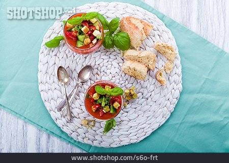 
                Tomatensuppe, Mediterrane Küche                   