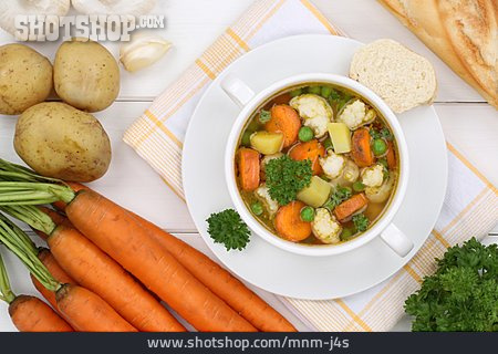 
                Gemüsesuppe, Eintopf                   