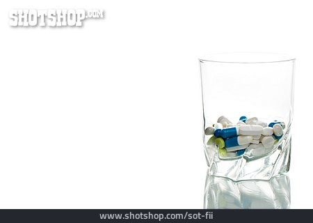 
                Tabletten, Arzneimittel, Medikamente                   